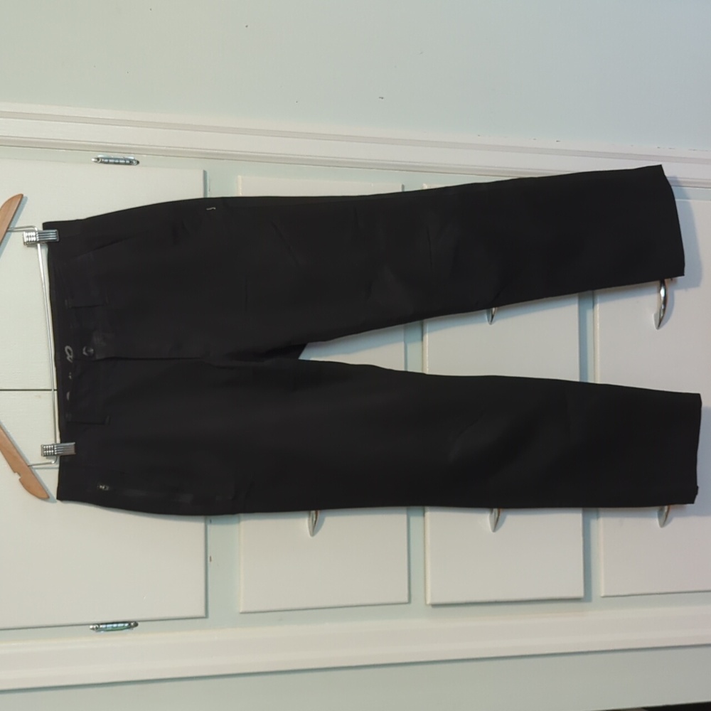 Eddie Bauer Men’s Black Chinos Size 32 Casual Office Work Pants
